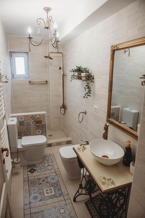 La Contessa Apartament Târgu Neamț Buitenkant foto